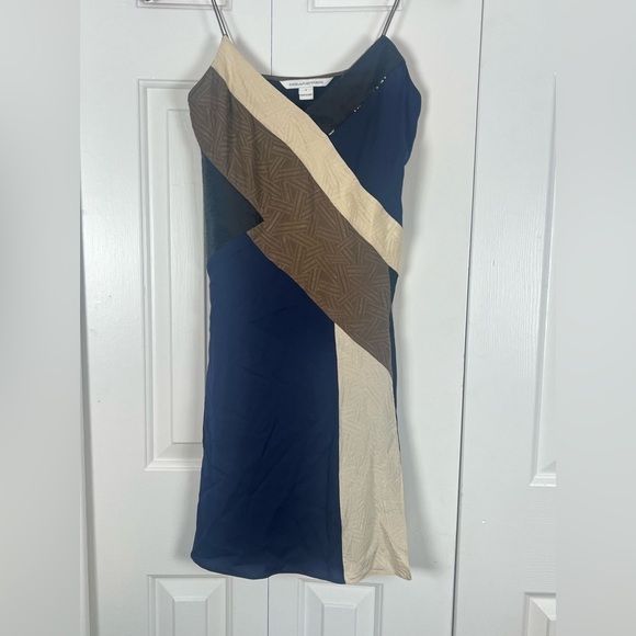 DIANE VON FURSTENBERG 'FREDERICA' Dress Tan/Midnight/Black/Khaki Brown Size 2 - Picture 5 of 16